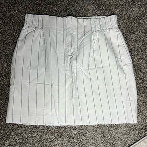 Express White Pinstripe Pencil Skirt